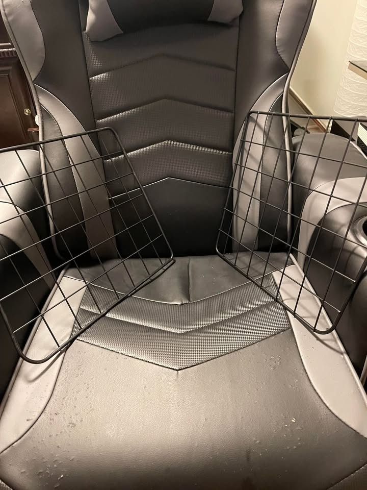 Car dog barrier - photo 2