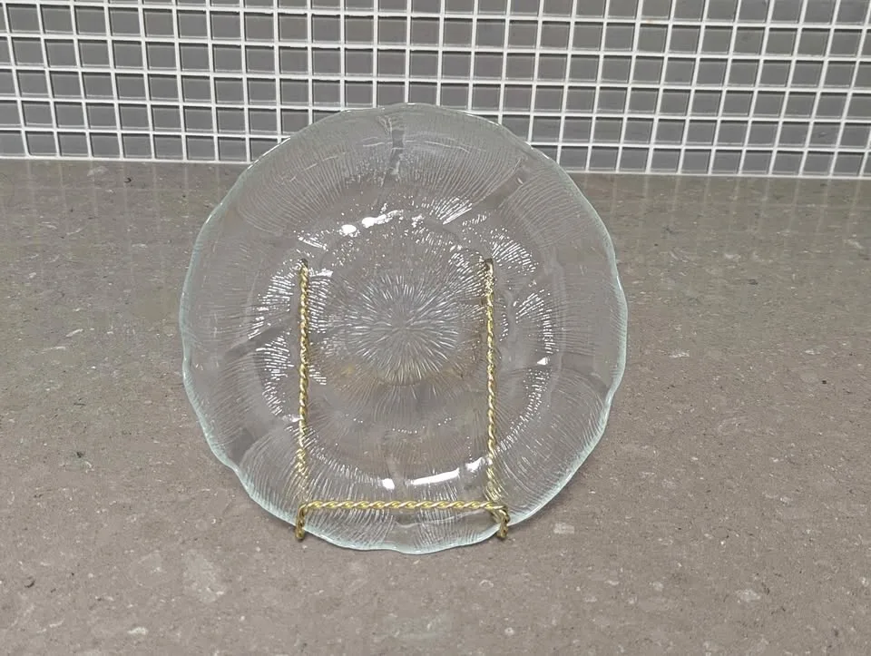 Vintage Arcoroc France Fleur Plate