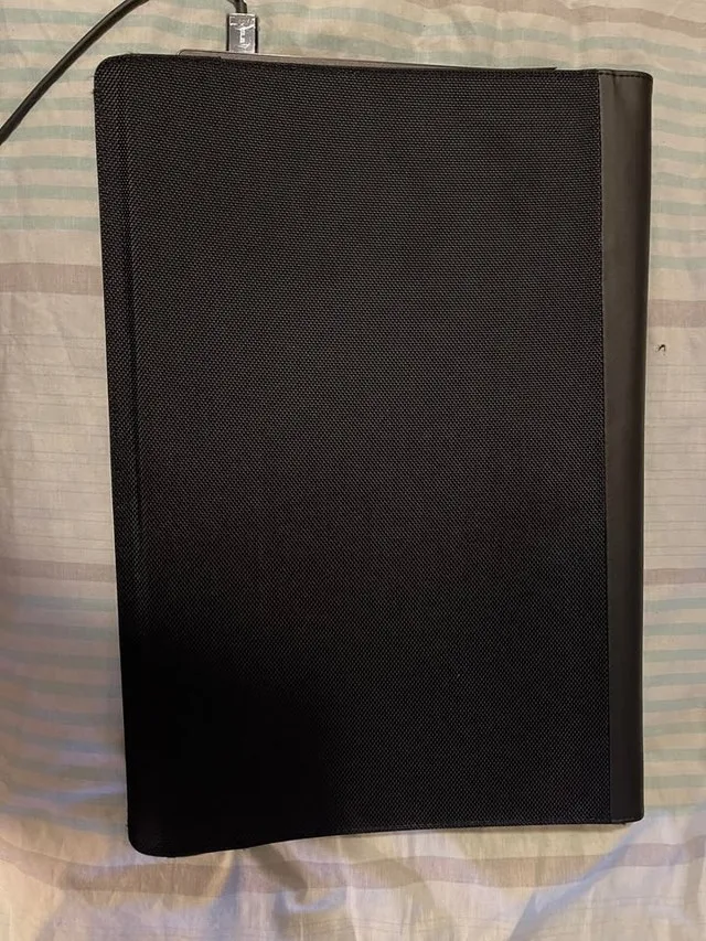 ASUS ZENSCREEN MB168B FULL HD PORTABLE MONITOR W/ DENT image indicator(2)