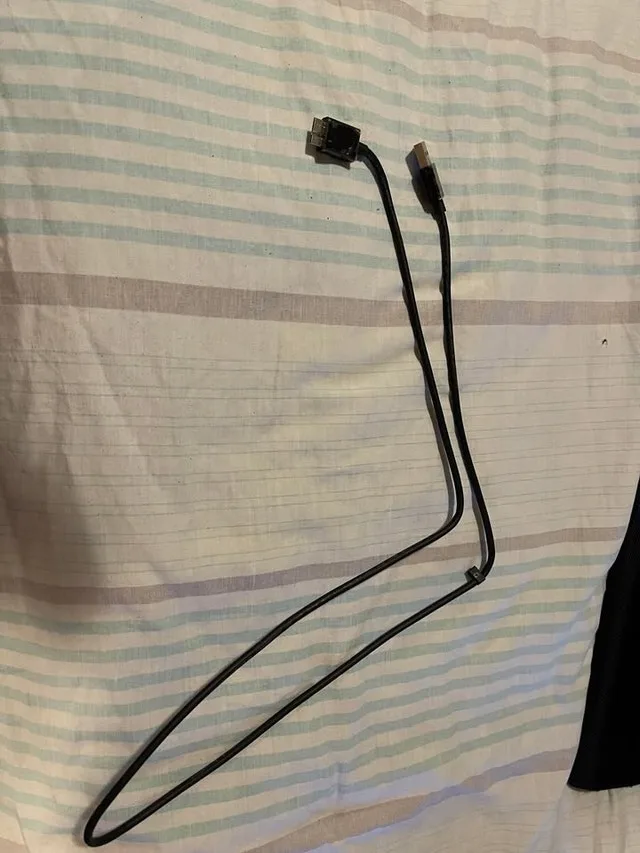 ASUS ZENSCREEN MB168B FULL HD PORTABLE MONITOR W/ DENT image indicator(4)