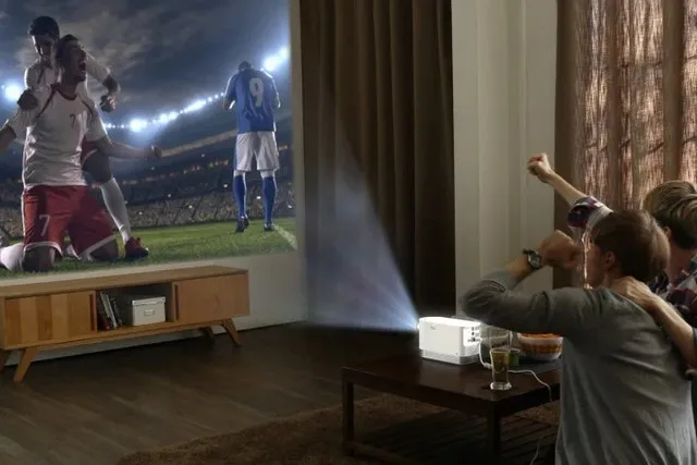 BenQ Projector + 100 Inch Tripod Screen - Bundle Rental