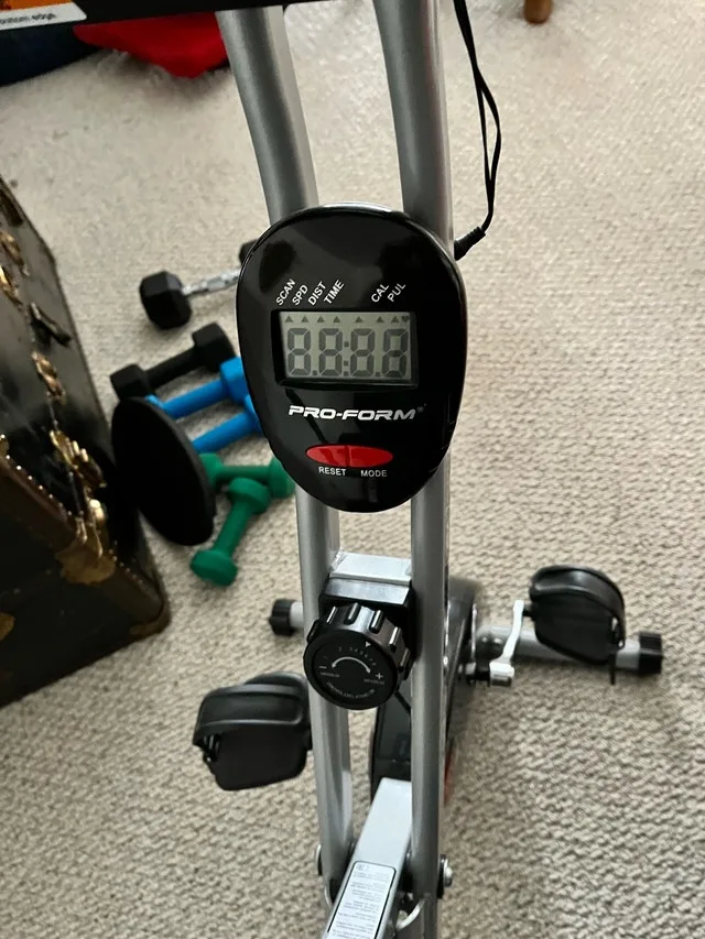 Exercise bike/desk image indicator(8)