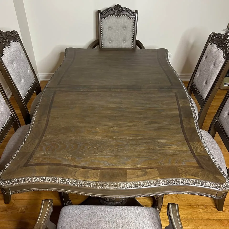 Ashley Charmond Dining Table And 8 Chairs image indicator(2)