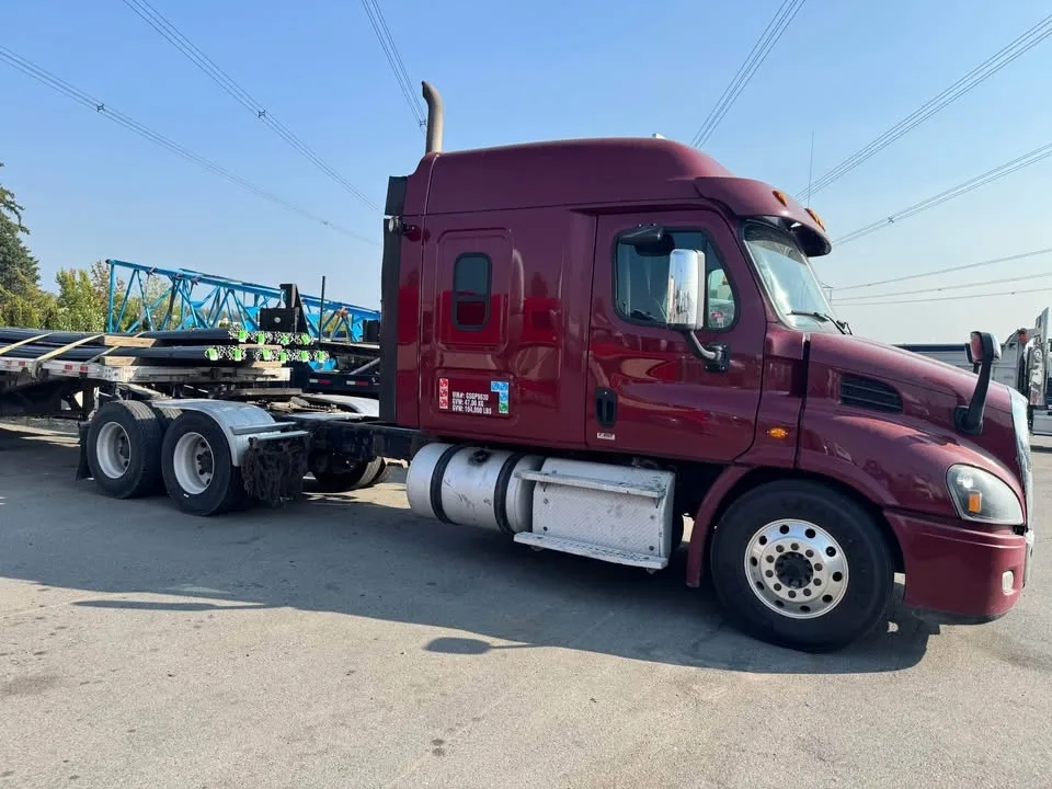 2015 freightliner cascadia image indicator(3)