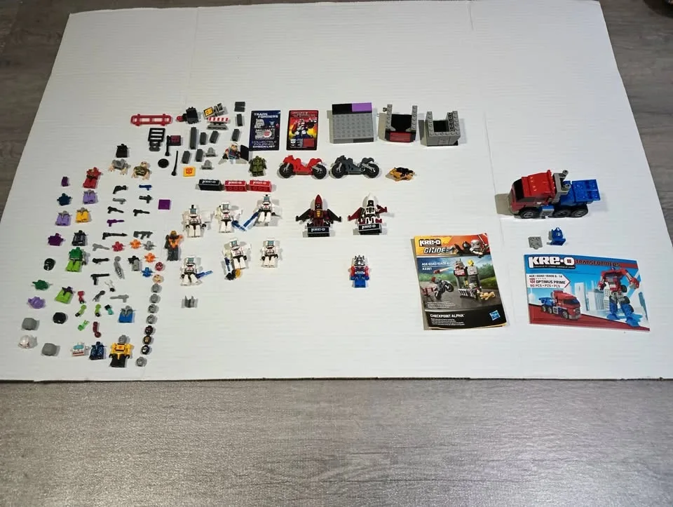 Kre-O Transformers and GI-Joe Figures Micro Changers