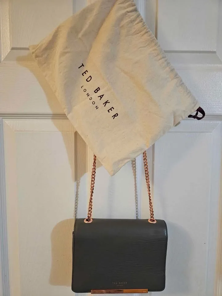 Ted Baker Handbag w/Dust Bag image indicator(7)