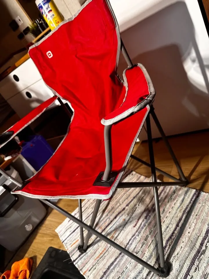 Outbound Red Camping Chair – Like New image indicator(2)