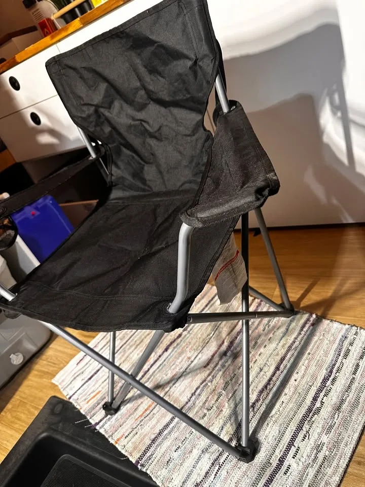Black Camping Chair – Like New image indicator(5)