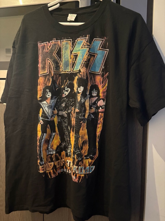 Kiss End of the Road Concert T-Shirt- New never worn