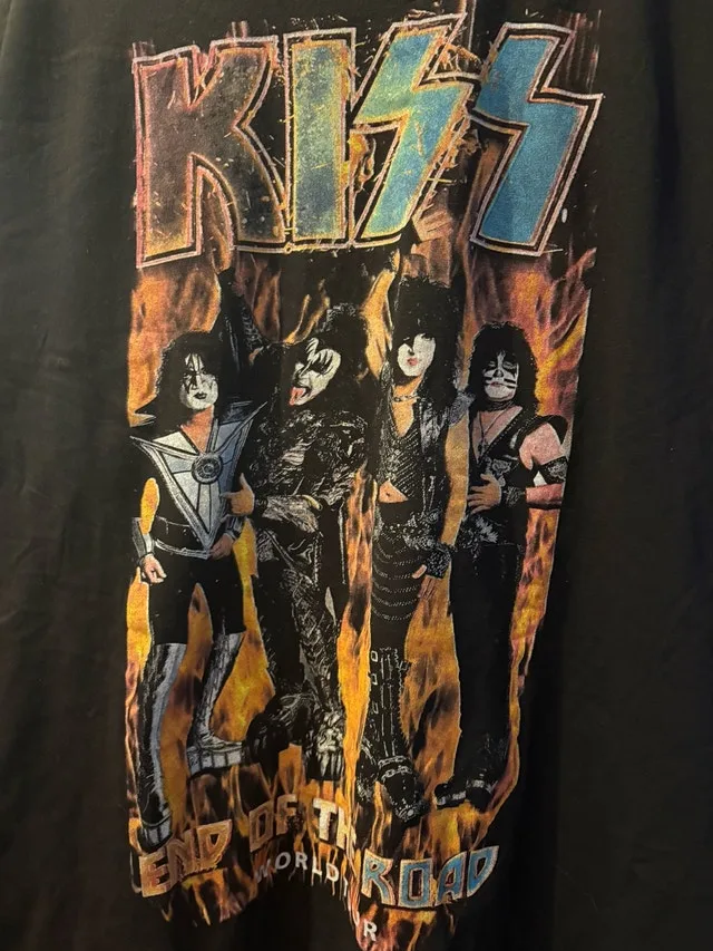 Kiss End of the Road Concert T-Shirt- New never worn image indicator(3)