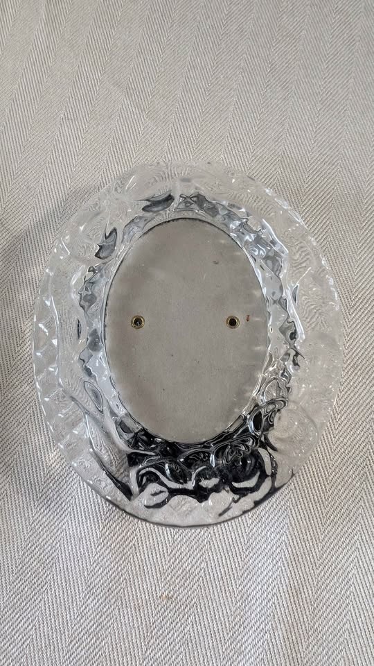 Vintage Decorative Oval Glass Frames – Set of 2 - photo 3