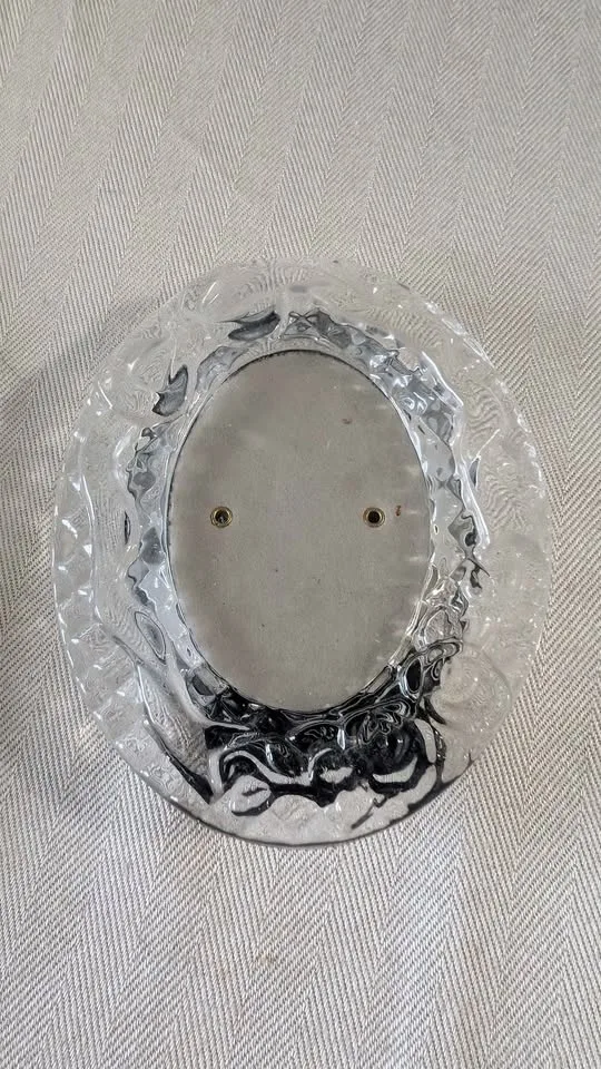 Vintage Decorative Oval Glass Frames – Set of 2 image indicator(3)