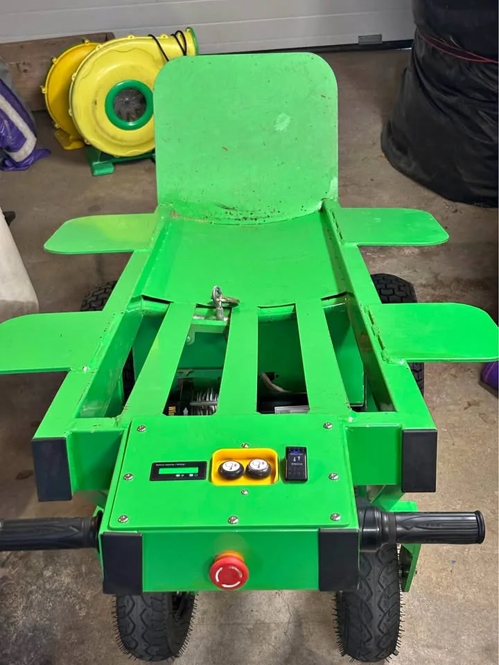 Electric heavy duty dolly with winch