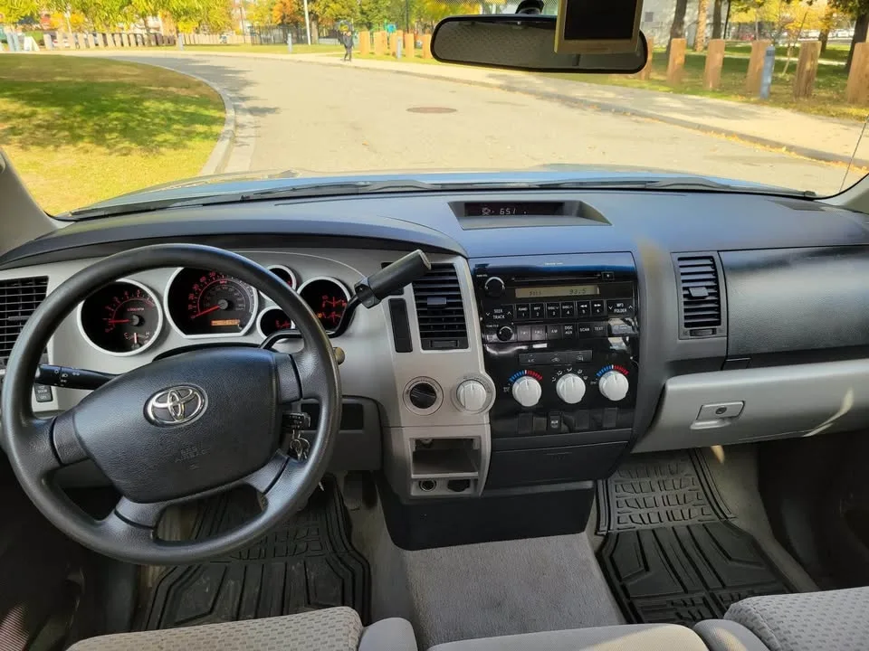 2009 Toyota Tundra image indicator(3)