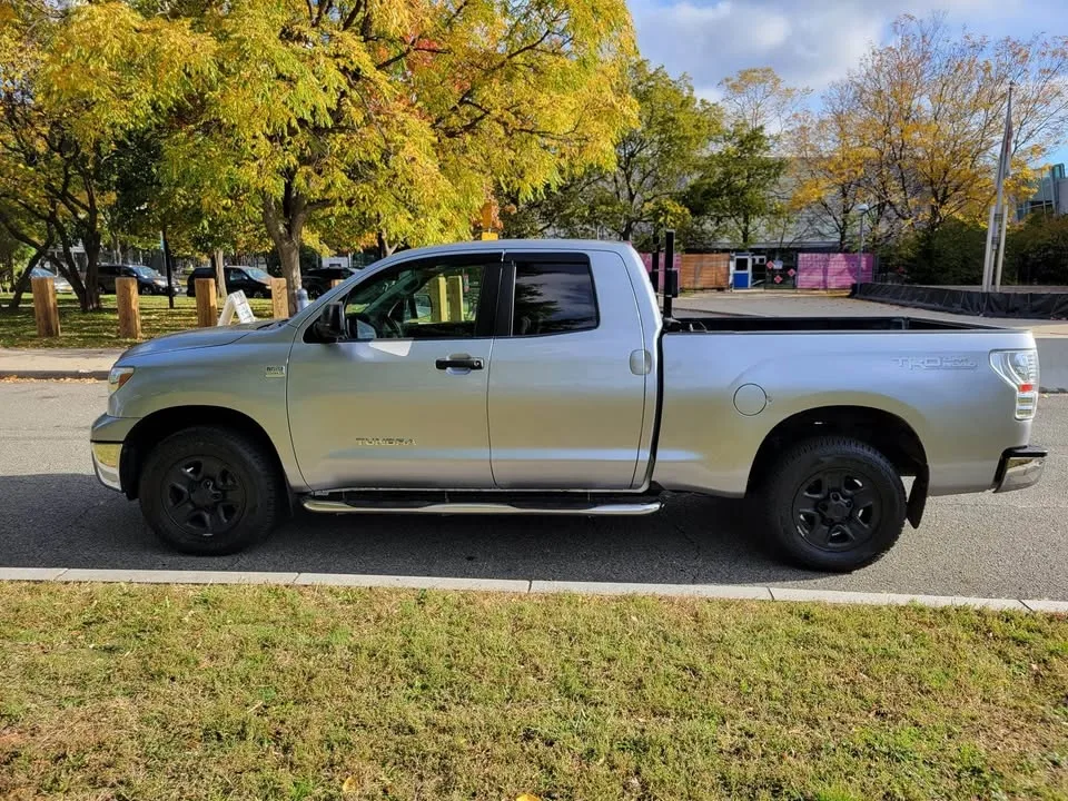 2009 Toyota Tundra image indicator(10)