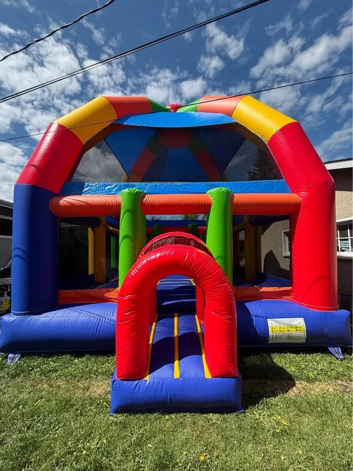 Bouncy castles for sell image indicator(2)
