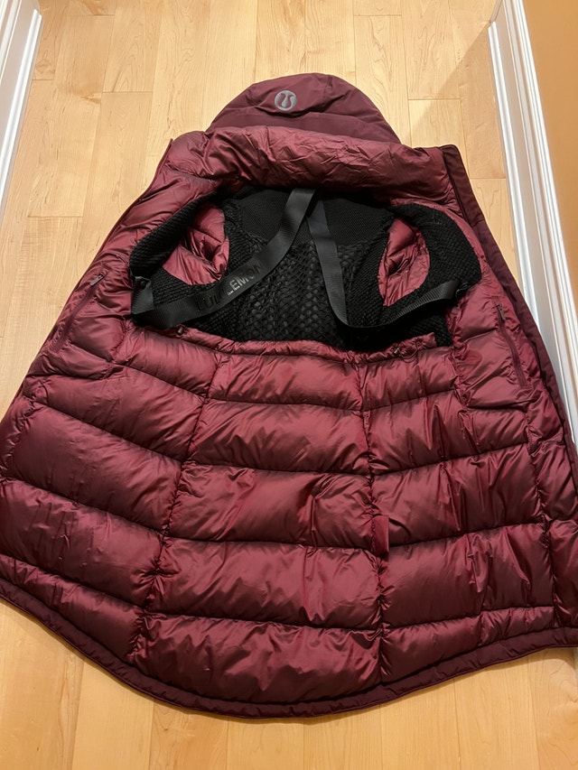 Lululemon Winter Jacket – Burgundy, Size 2 - photo 2