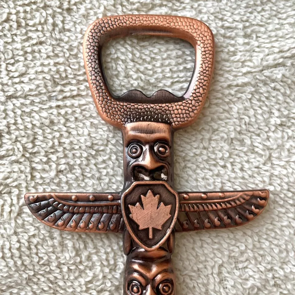 Set of 2🇨🇦Canada Maple Leaf Copper Totem Bottle Openers image indicator(5)