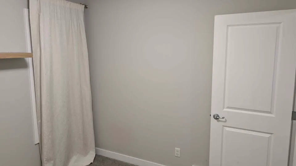 Private room for rent image indicator(6)