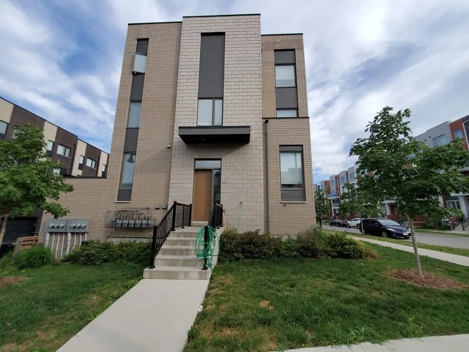 Private room for rent