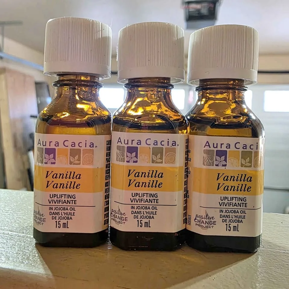 AURA CACIA Vanilla Essential Oil In Jojoba ~15 mL