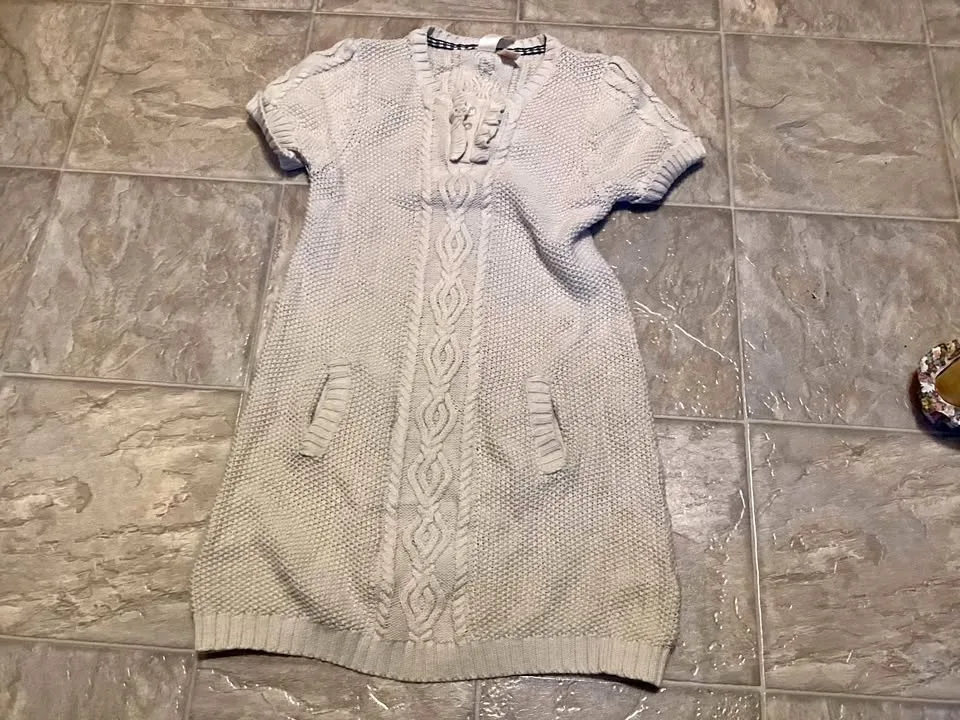 Kids clothing