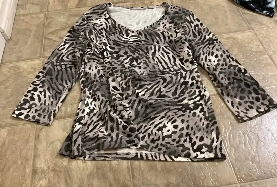 Girls long sleeve shirts image indicator(9)