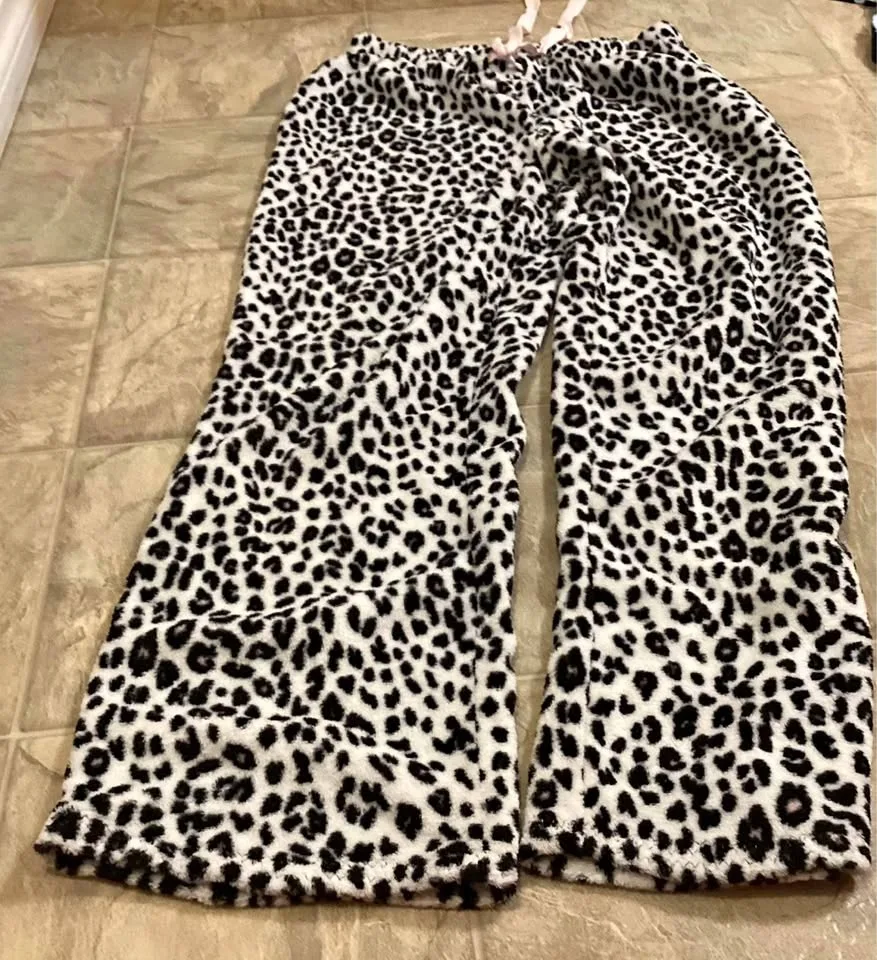 Kids/young adult pants and pajama pants