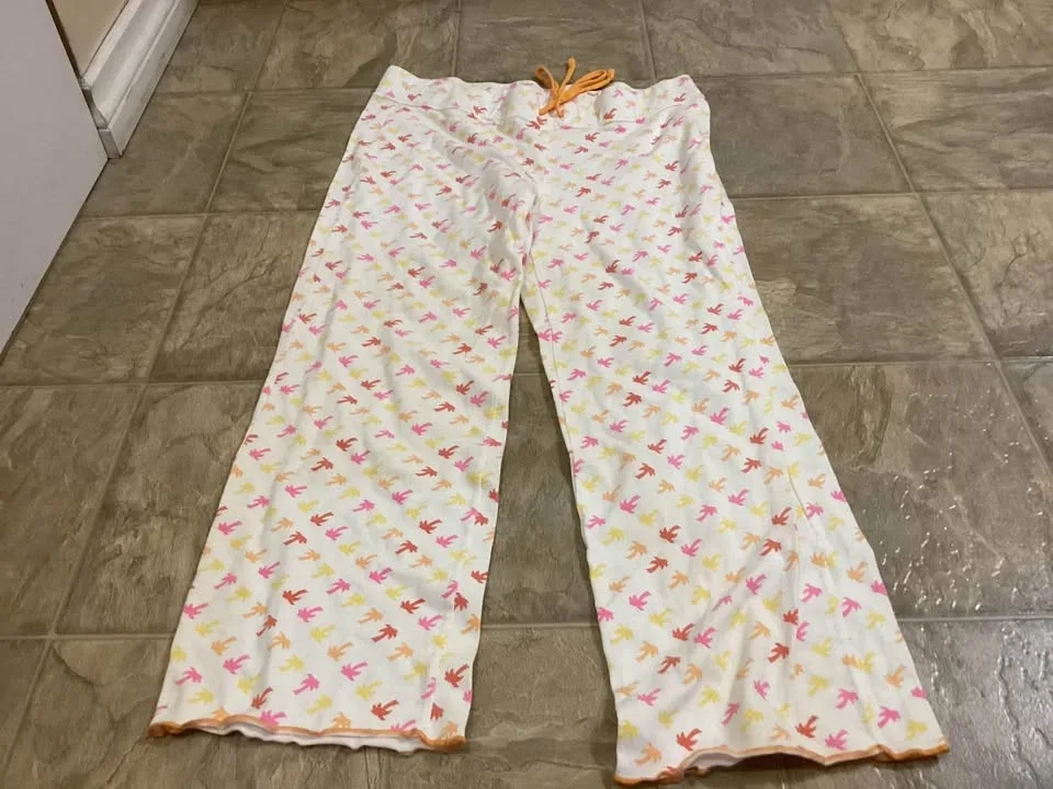 Kids/young adult pants and pajama pants image indicator(9)