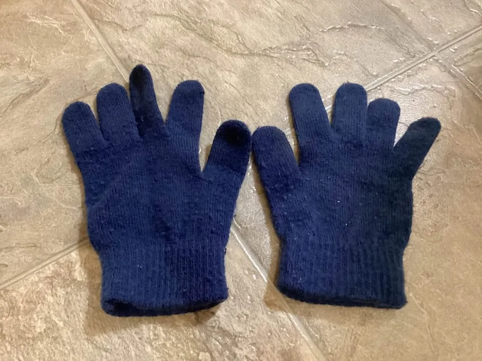 Kids winter gloves image indicator(4)