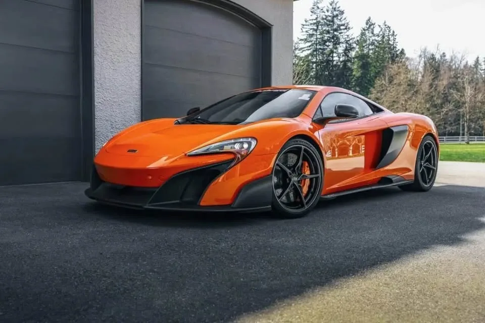 2016 Mclaren 675LT image indicator(2)
