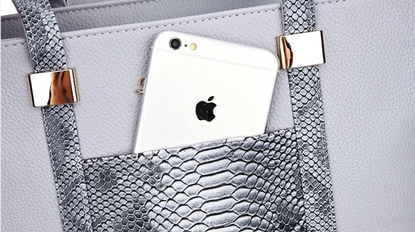 Brand new with all purses WOMAN - photo 4