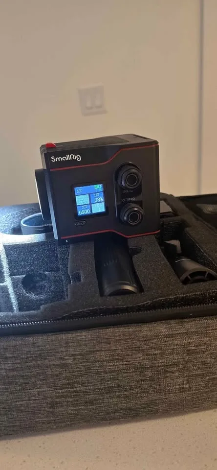 SmallRig RC 60B COB Video Light image indicator(2)