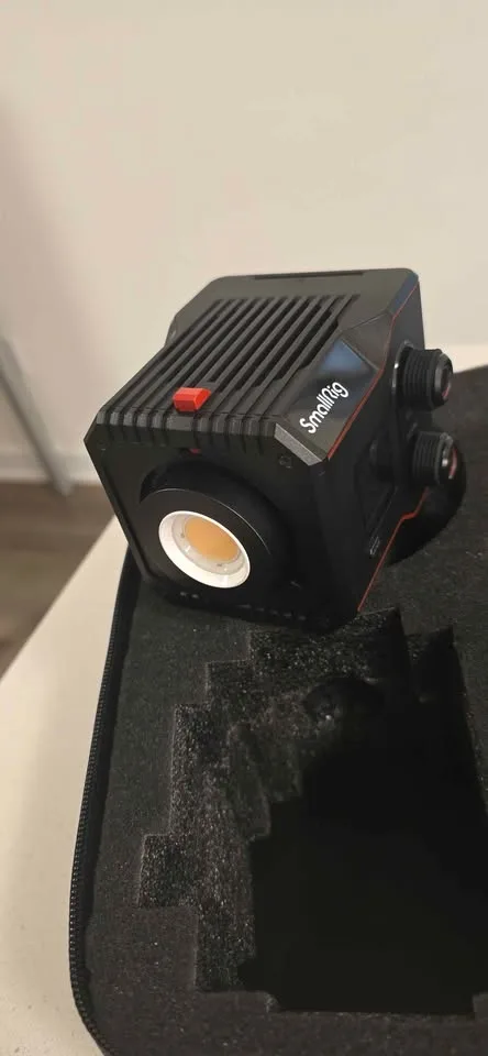 SmallRig RC 60B COB Video Light image indicator(8)