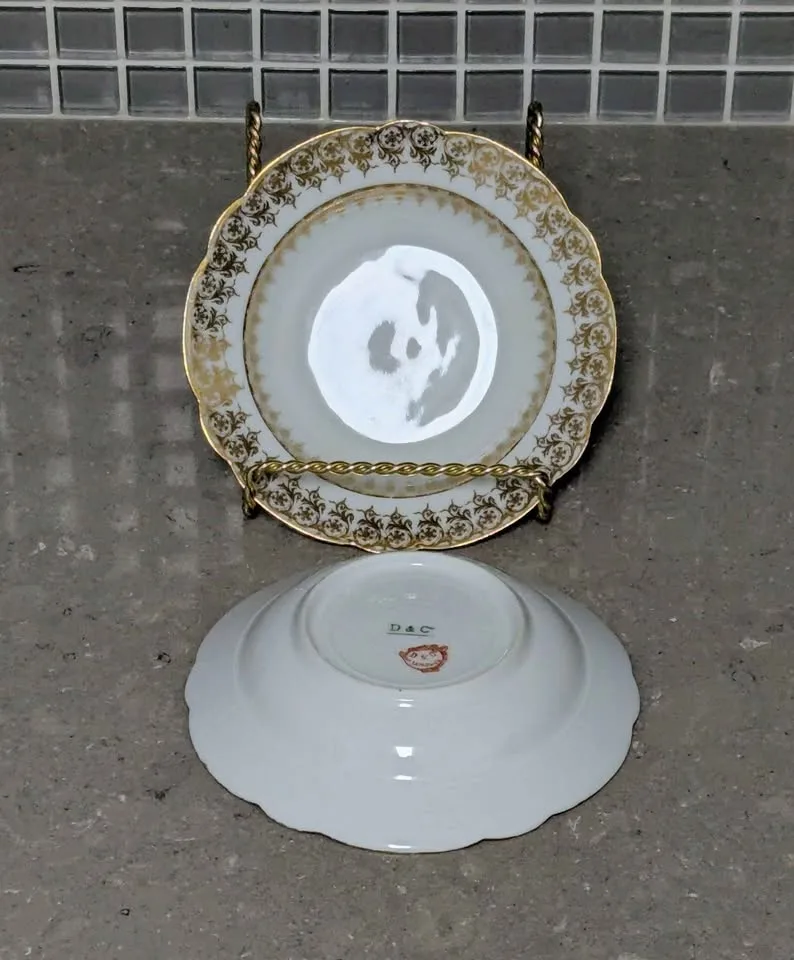 Set of 4 Limoges France Small Bowls - Gold Trim image indicator(2)