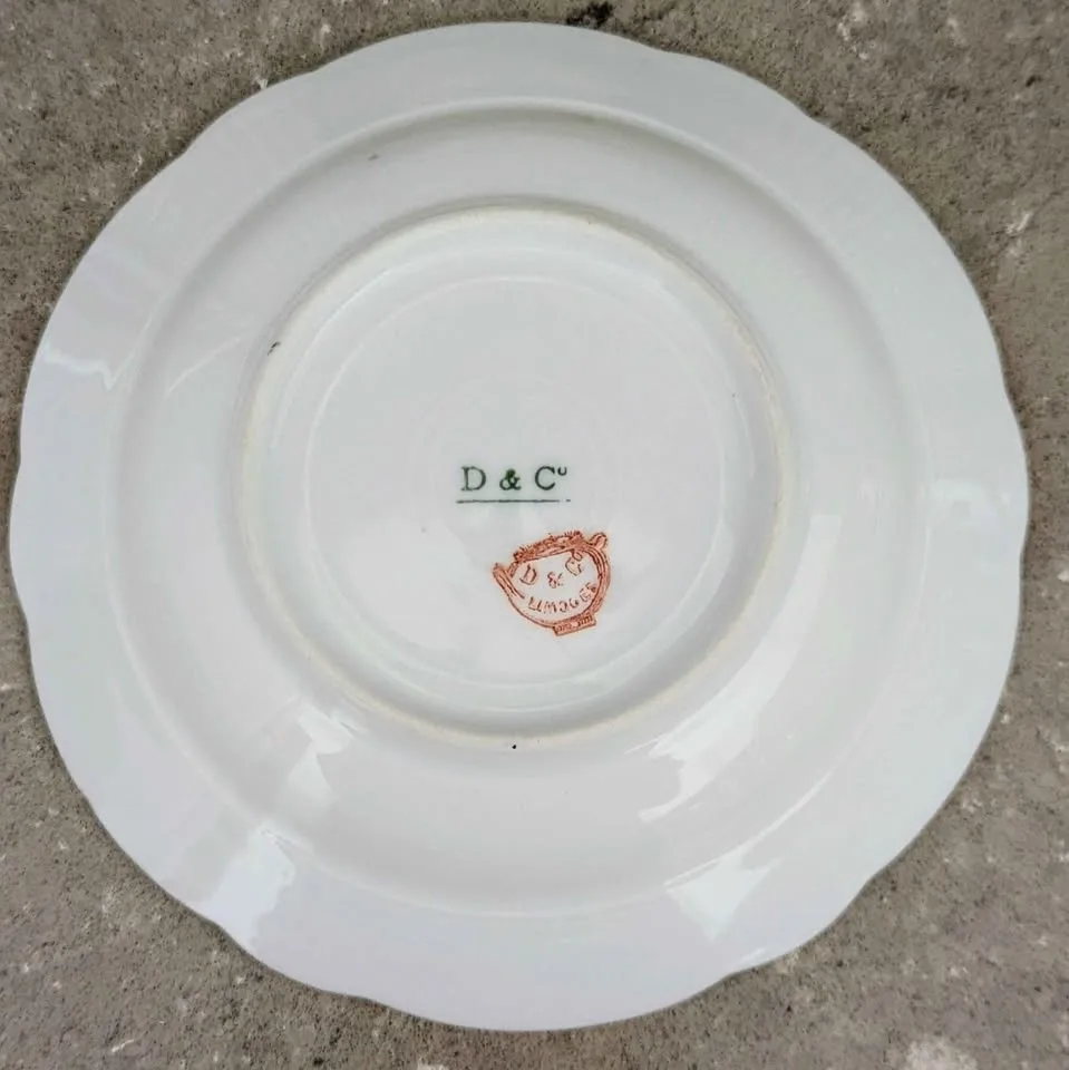 Set of 4 Limoges France Small Bowls - Gold Trim image indicator(3)