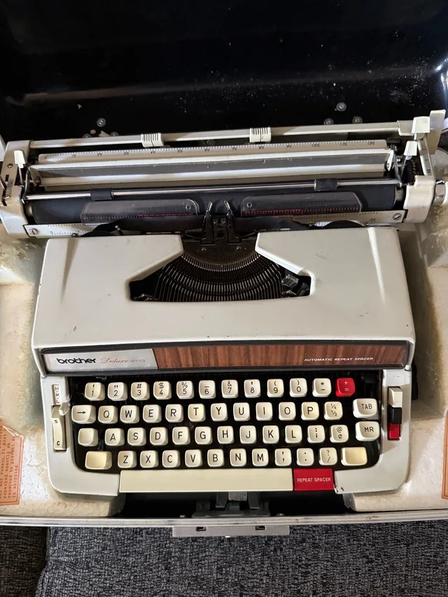 Vintage Brother Typewriter