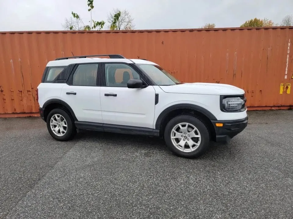 2022 Ford Bronco image indicator(3)