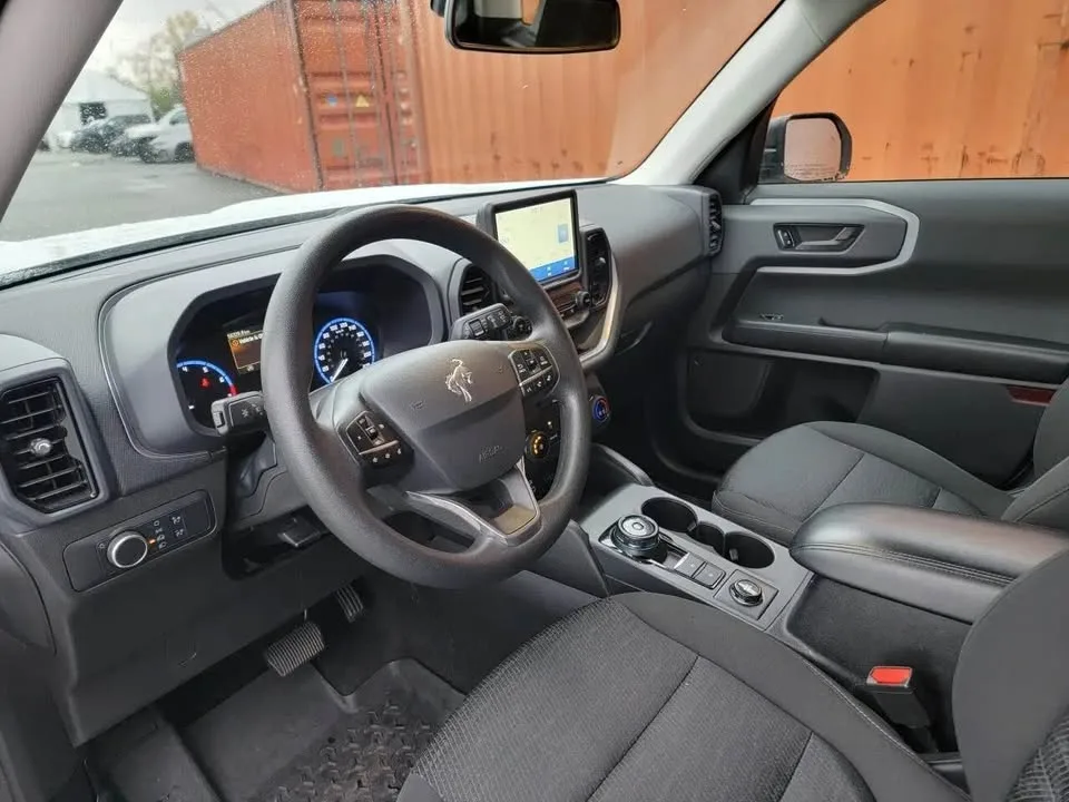 2022 Ford Bronco image indicator(6)