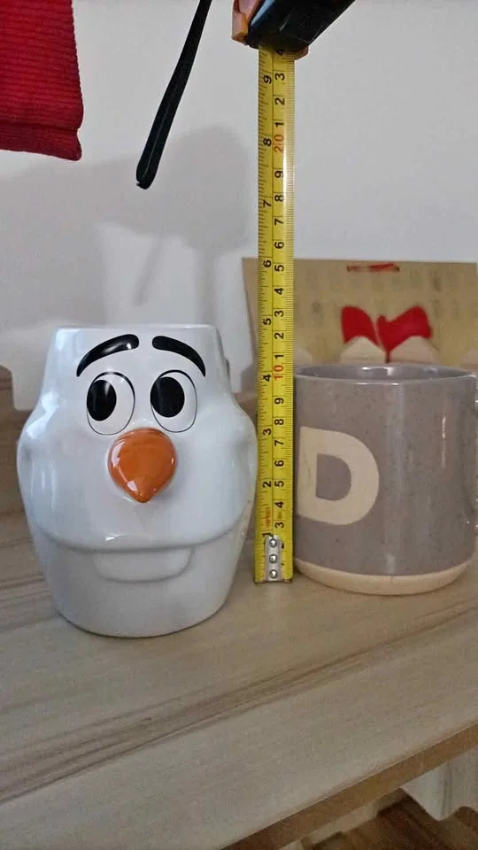 ‼️NEED GONE ASAP‼️Disney Olaf & "D" Letter Mugs