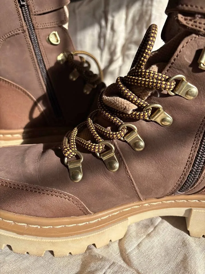 Women’s Winter Boots – Perfect Holiday Gift or Wardrobe Upgrade!