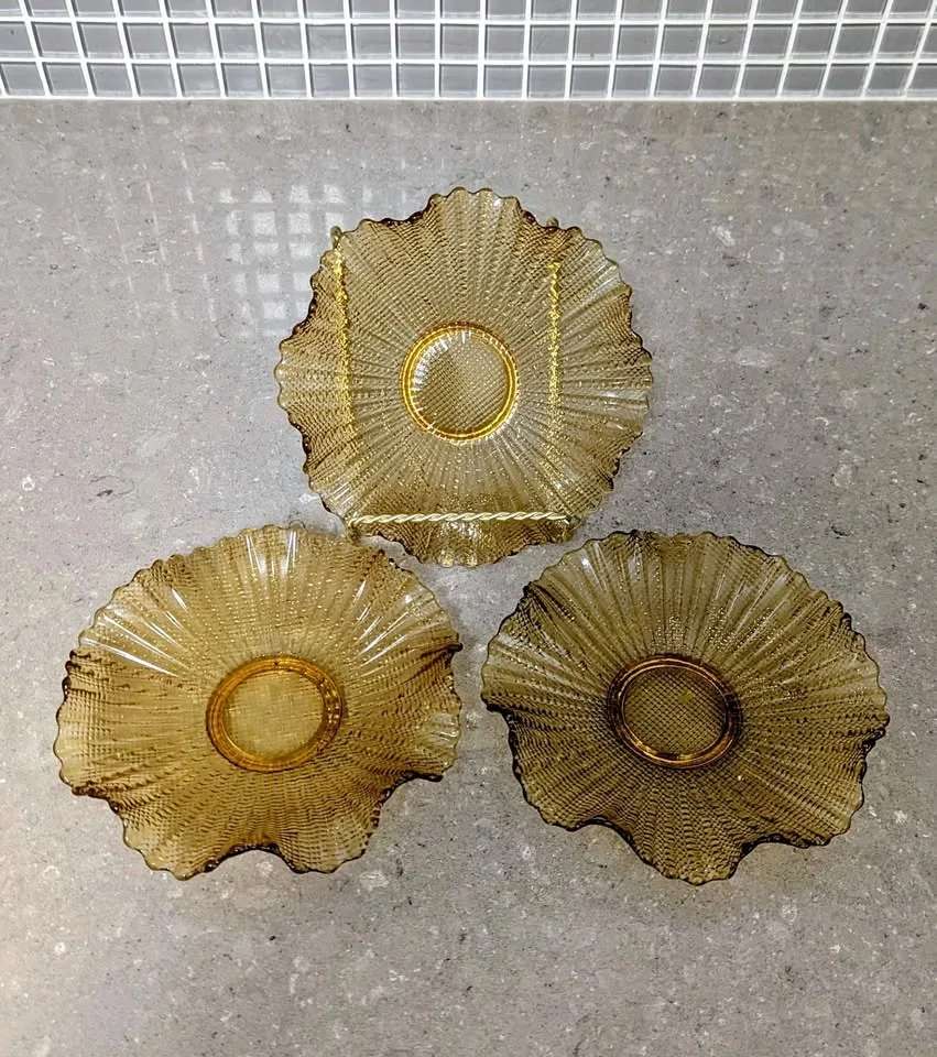 Vintage Anchor Hocking Amber Glass Sunflower Bowls