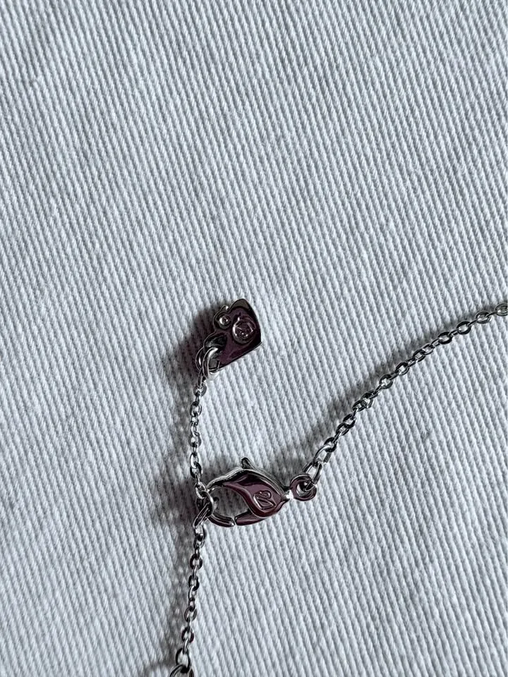 Swarovski Heart Pendant — Elegant Gift-Ready Piece ❤️✨ image indicator(4)