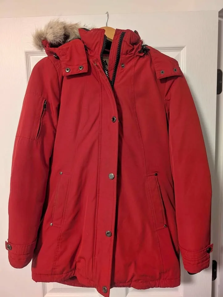 Moose Knuckles Red Winter Parka Coat XS Extremely Warm