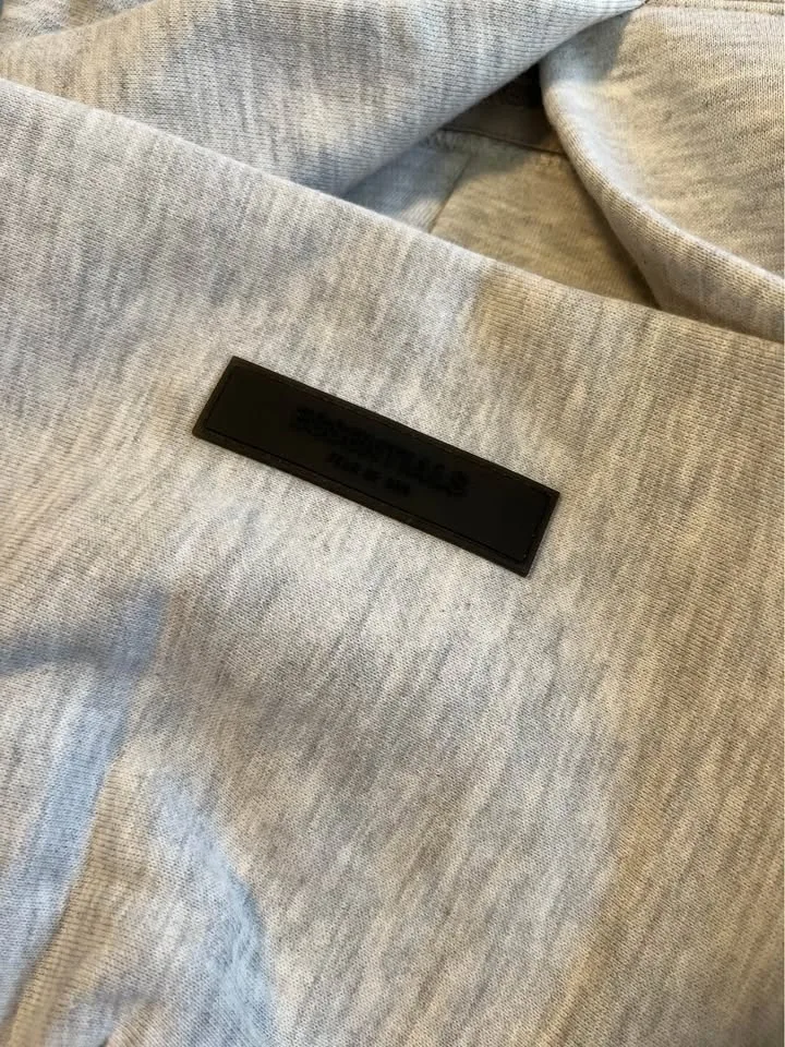 AUTHENTIC Essentials Hoodie - Light Oatmeal (Brand New, Medium) image indicator(5)