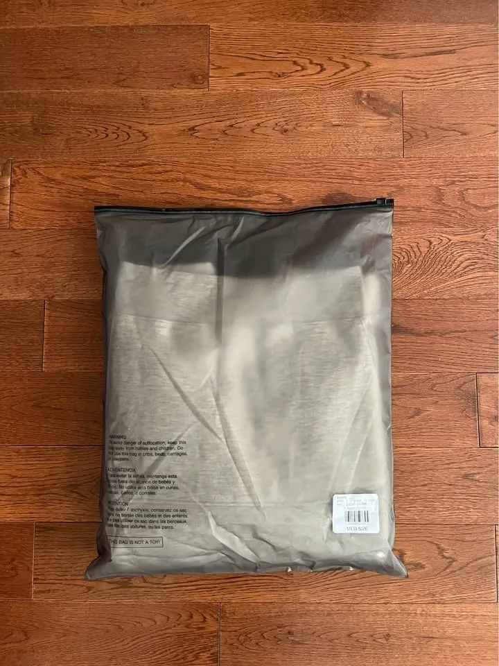 AUTHENTIC Essentials Hoodie - Light Oatmeal (Brand New, Medium) image indicator(10)