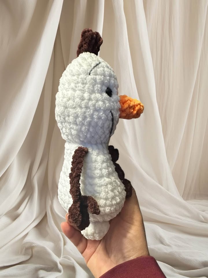 Handmade Olaf who wants some warm hugs🤗 . - photo 3