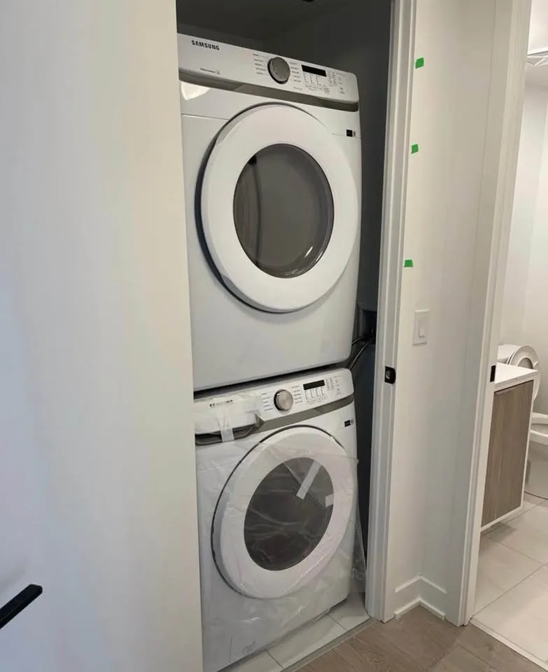 1 Bed 1 Bath - Apartment image indicator(3)