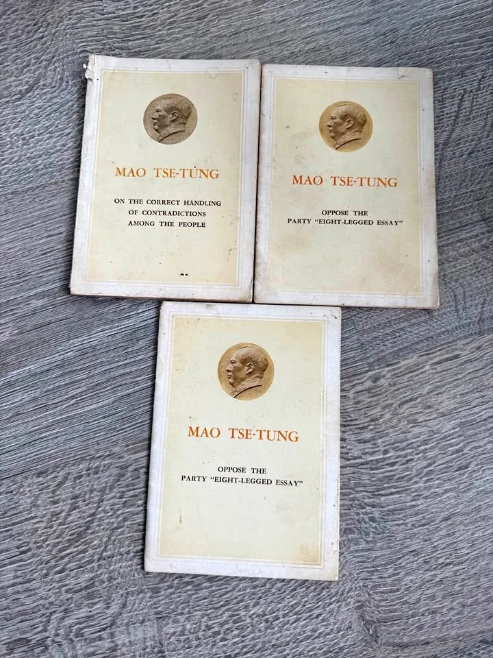 Mao Tse-Tung 3 booklets 1960 original printing