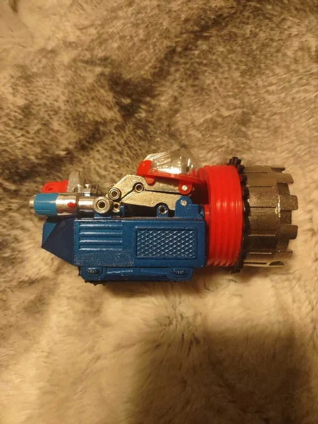 Shinsei UFO Commander 7 Jeek Tunneln